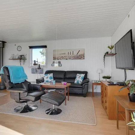 Ilene - 1km From The Sea In Lolland- Falster And Mon By Interhome * Bogø By